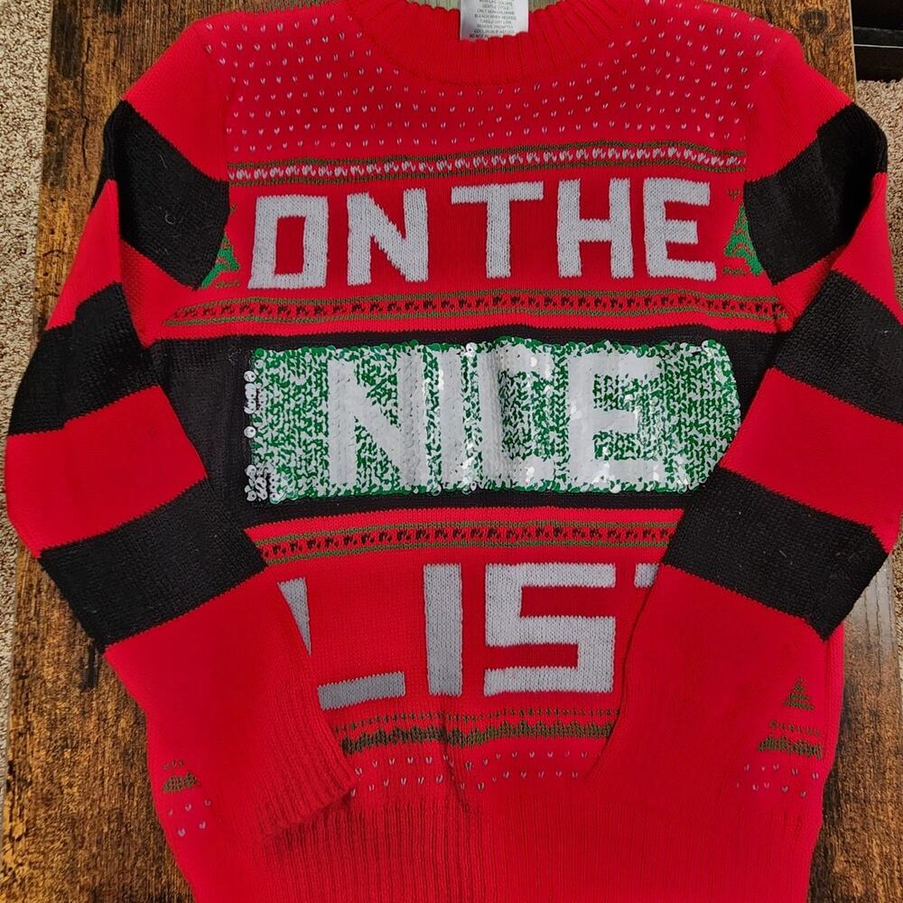 Well Worn Christmas Sweater "Naughty or nice" XS